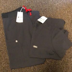 FIGS charcoal sm petite kade and sm Catarina